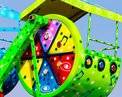 Colorfast EX | Bench + Lampost